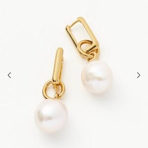 Missoma BAROQUE PEARL OVATE EARRINGS